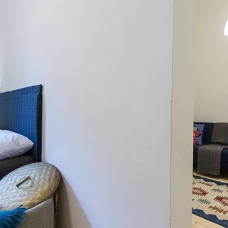 Apartment In Pompeo Magno *