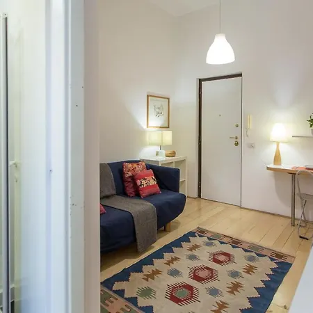 Apartment In Pompeo Magno